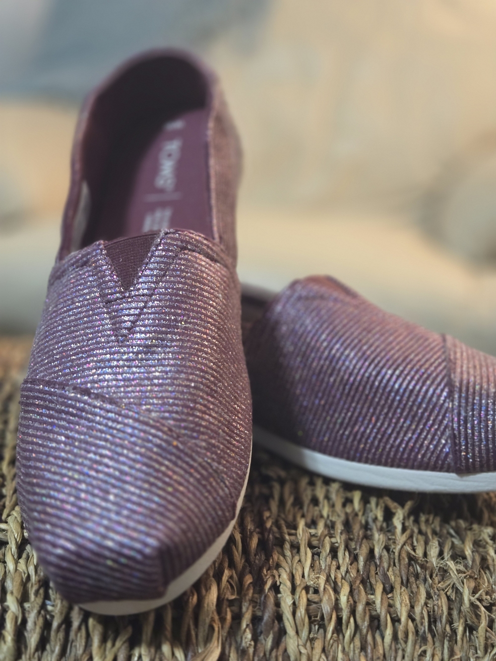 TOMS Alpargata Classic Slip-On Shoes Cabernet Glitter Rib Knit NWT Size 10